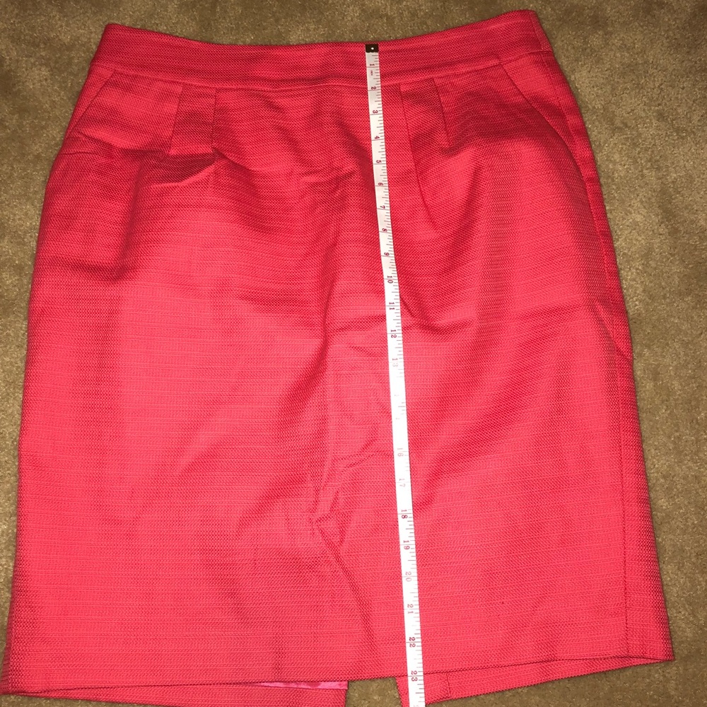 Banana Republic Bright Pink Skirt w/ Front Pockets - Picture 6 of 8